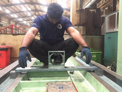 CNC machine Hand Scraping and Turcite Fixing 3