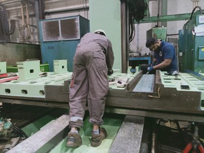 CNC machine Hand Scraping and Turcite Fixing 5